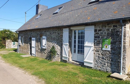 Denneville House | Gîte ∙ 3 bedrooms ∙ 5 guests