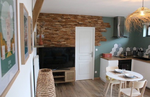 Meaulte Villa | Gîte 4 Étoiles SPA Privatif. Au Coeur du Circuit du Souvenir de la Somme