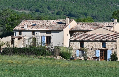 Ongles House | Gîte 4 Avec Piscine - Luberon