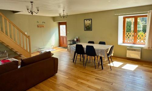 Neuville-au-Plain House | Gîte 5 personnes - Le Refuge des Parachutistes - en bordure du marais