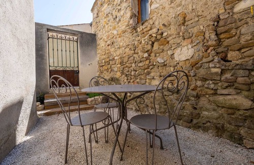 Saint-Romain-en-Viennois Apartment | Gîte Aloe Vera