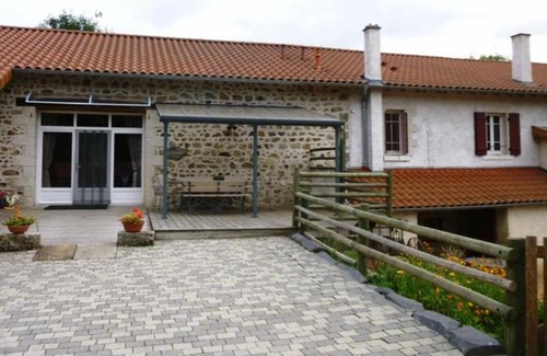 Allegre House | Gîte Allègre, 6 pièces, 12 personnes - FR-1-582-138