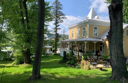 Beauceville Bed & Breakfast | Gîte au Charme Victorien