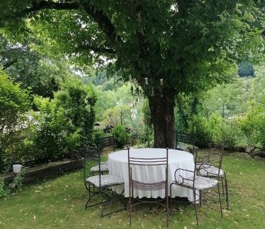 Mariac House | GÎTE AU TILLEUL pour 8 personnes