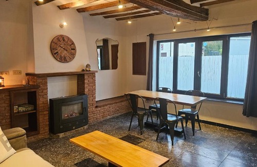 Lobbes Apartment | Gîte citadin de l'Entreville