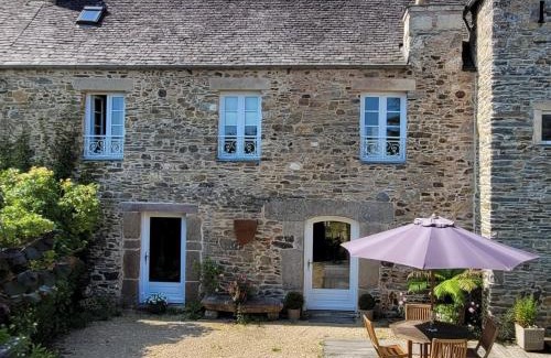 Sainte-Seve House | Gîte de charme au Manoir du Plessis-Quinquis