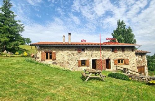 Doizieux House | Gîte de charme dans le Massif du Pilat - FR-1-496-294