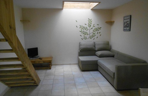 Courcelette Apartment | gîte de Courcelette