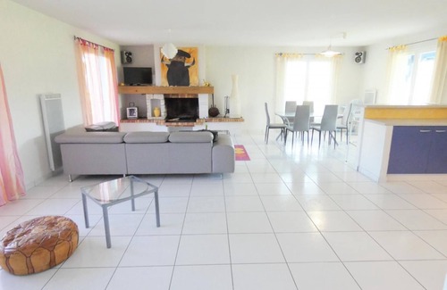 Herm House | Gîte de Deze - Herm - Gîte