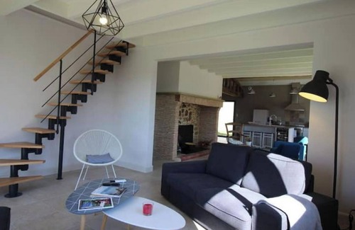 Betous House | Gîte de FRIZOT, 5 minutes from Nogaro, all inclusive