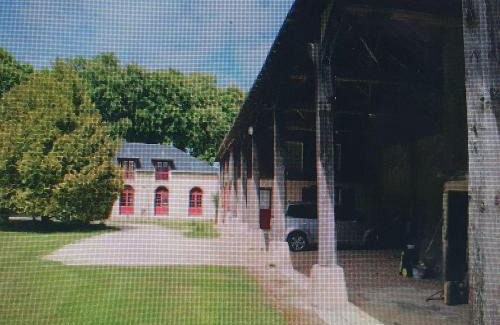 Vernou-sur-Brenne House | Gîte de l'orangerie du château de Jallanges- 11 personnes