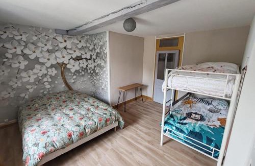 Thin-le-Moutier House | Gîte de la cour Ronty