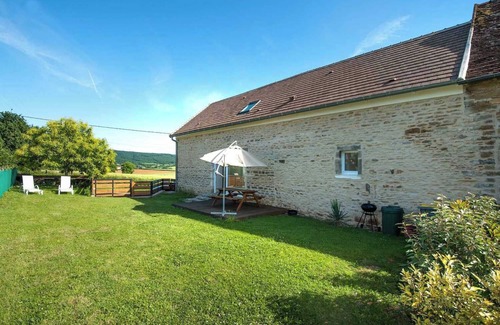 Cersot House | Gîte de la Maleine - CERSOT