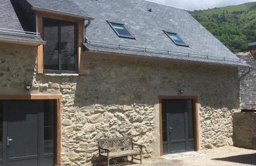 Sailhan Ski Chalet | Gîte de montagne Le Batoua
