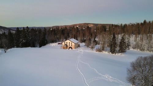 Premanon Apartment | Gîte de prestige en pleine nature