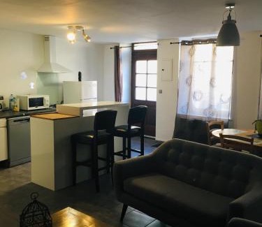 Montherme House | Gîte de vac’s et d’affaires à Monthermé