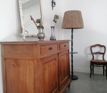 Saint-Medard-d'Aunis House | Gîte des Abeilles