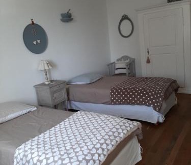 Lacroix-sur-Meuse Apartment | Gîte des Agapanthes