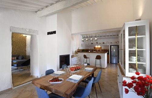 Roussillon House | Gîte des Demoiselles in Luberon