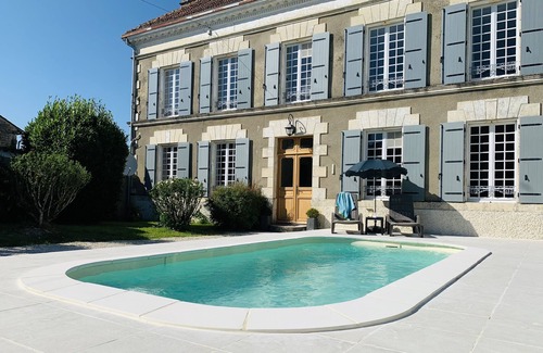 Chives Cottage | Gîte des Ruches, Peaceful & Homely 1 bedroom Gîte with pool