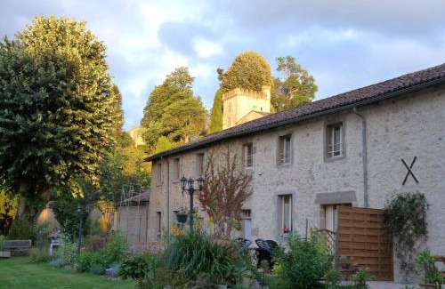 Mauleon House | Gîte des trois pommes