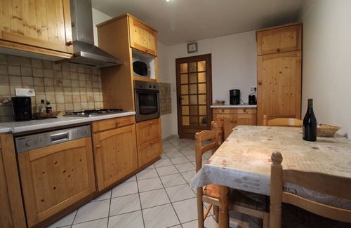 Les Echets House | Gîte des Tuillières - BAGNOLS