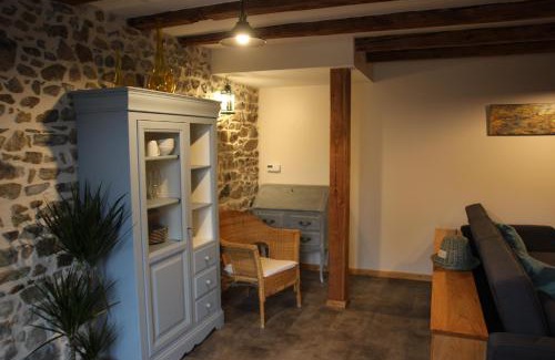 Chenelette House | Gîte du moulin