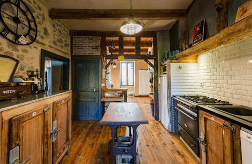 Peyrusse-le-Roc House | Gîte du Roc