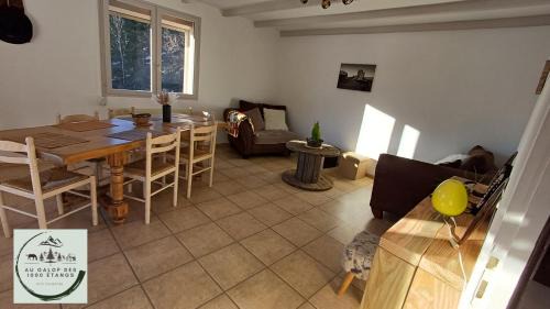 Miellin House | Gîte et Gîte Equestre Au Galop des 1000 Etangs