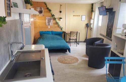 Saint-Ambroix Apartment | Gîte L'étape - indépendant & plein pied