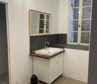 Avallon Apartment | Gîte L'Atelier