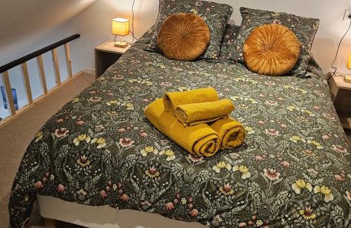 Lanhouarneau Apartment | GÎTE L'industriel, appartement privé en Duplex, à 10 minutes des plages