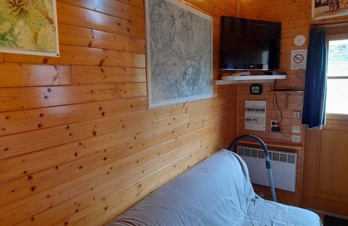 Saint-Flour Apartment | Gîte La K-Bane* 500 m from Gîtes Bon Air
