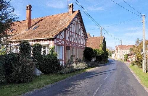 Verdon Cottage | Gîte Le Pèlerin in Champagne