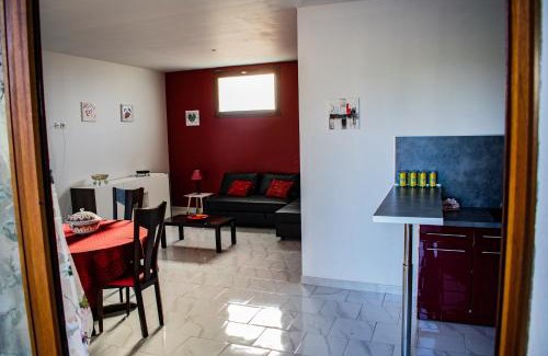 Puechoursi Apartment | Gîte Lempery