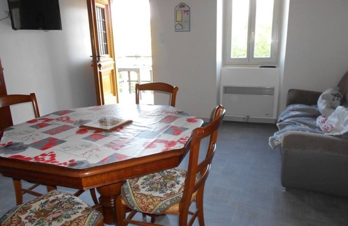Lescure-Jaoul House | Gîte les Cayroux
