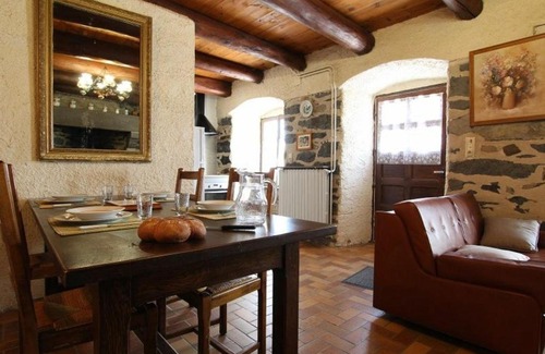 Saint-Hostien House | Gîte Saint-Hostien, 3 pièces, 5 personnes - FR-1-582-276