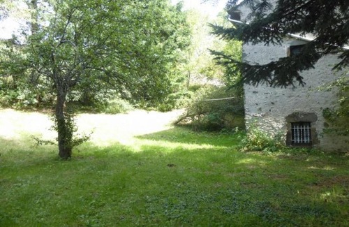 Saint-Hostien House | Gîte Saint-Hostien, 3 pièces, 5 personnes - FR-1-582-276