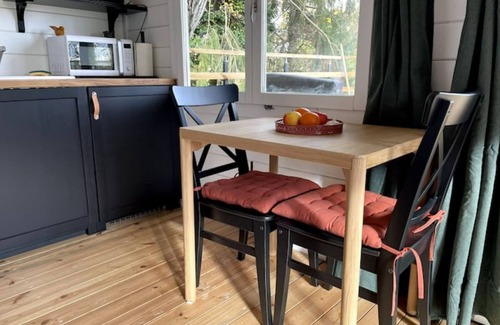Saint-Pierre-la-Garenne Ski Chalet | Gîte Seine & Nature Chalet Atypique Avec vue Imprenable sur la Seine