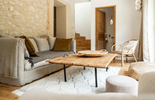 Premanon Apartment | Gîte singulier et authentique en cœur de forêt