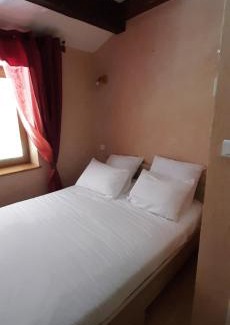 Sainte-Marie-d'Alvey Apartment | Gîte & Spa le Clos de Mon Père