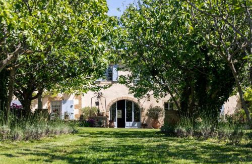 Grans House | Gîtes Domaine des Machottes