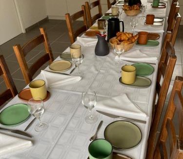 Chantemerle-les-Bles Apartment | Gîtes Du Mas de Surlan
