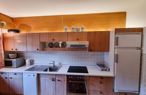 Zell am Ziller Apartment | Günstiges 8er Apartment in Zell am Ziller, Skibus 50m - zum Skigebiet 5 Minuten!