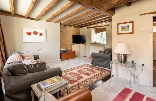 Churchill Cottage | GABLES COTTAGE, pet friendly in Churchill, Oxfordshire