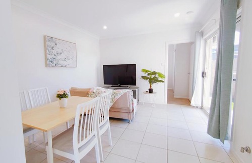 Maraylya Apartment | GablesBox HilMaraylya 2Br granny flat with WiFi
