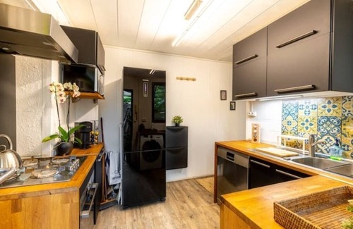 Adamville House | Gaia House, Urban Oasis, RER A, Paris in 20min