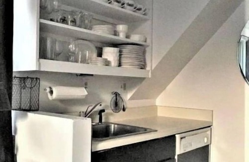 Coudersport Apartment | Gail Eustace Dupont Guesthouse