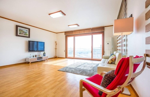 Naegan-ri Apartment | Gajok Pension