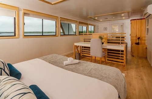 Puerto Ayora Boat Rental | Galapagos Sea Star